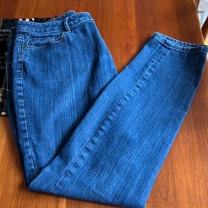 Loft outlets,curvy, skinny jeans